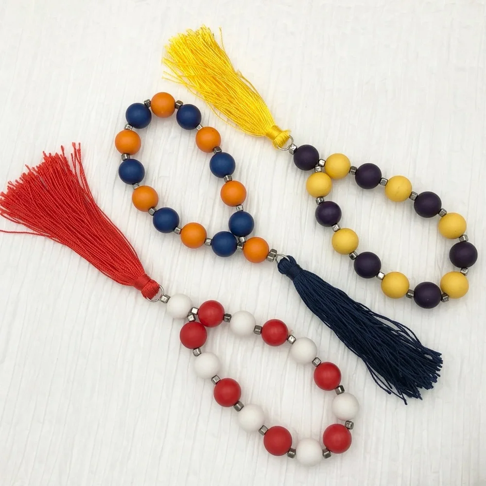 🌼 School Spirit Beaded Tassel Dangle Stretch Bracelet